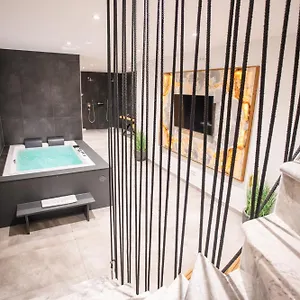https://private-spa-garden-alpi.com-bavaria.com